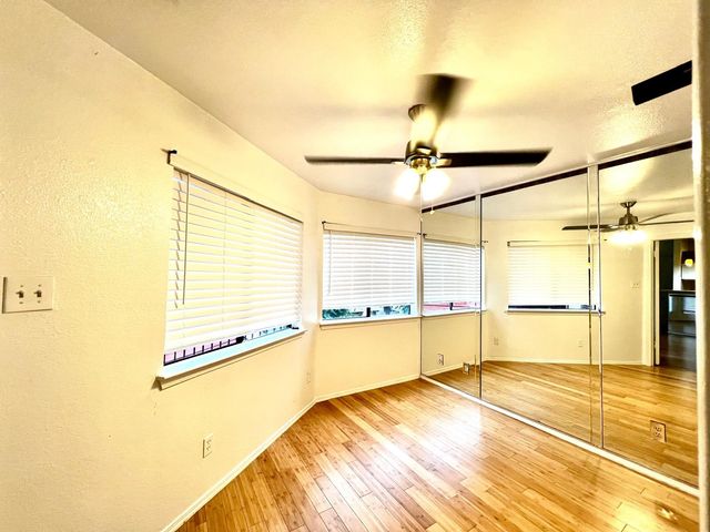 9839 Walnut Street 305, Dallas, TX 75243