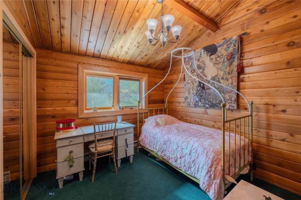 170 Loop Lane, West Yellowstone, MT 59758 photo 14