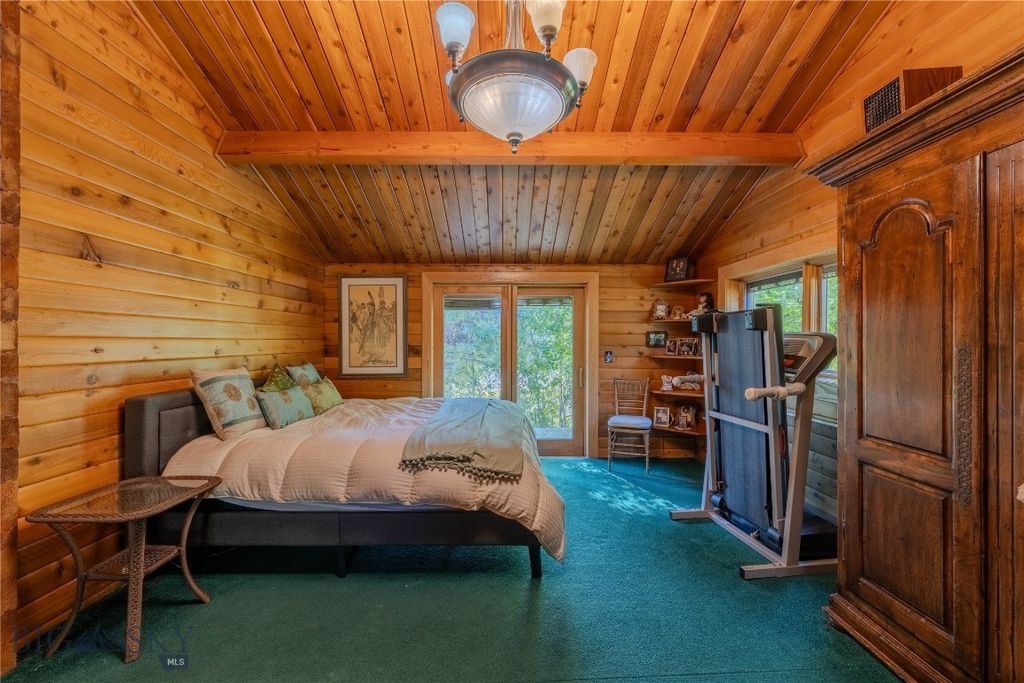 170 Loop Lane, West Yellowstone, MT 59758 photo 19