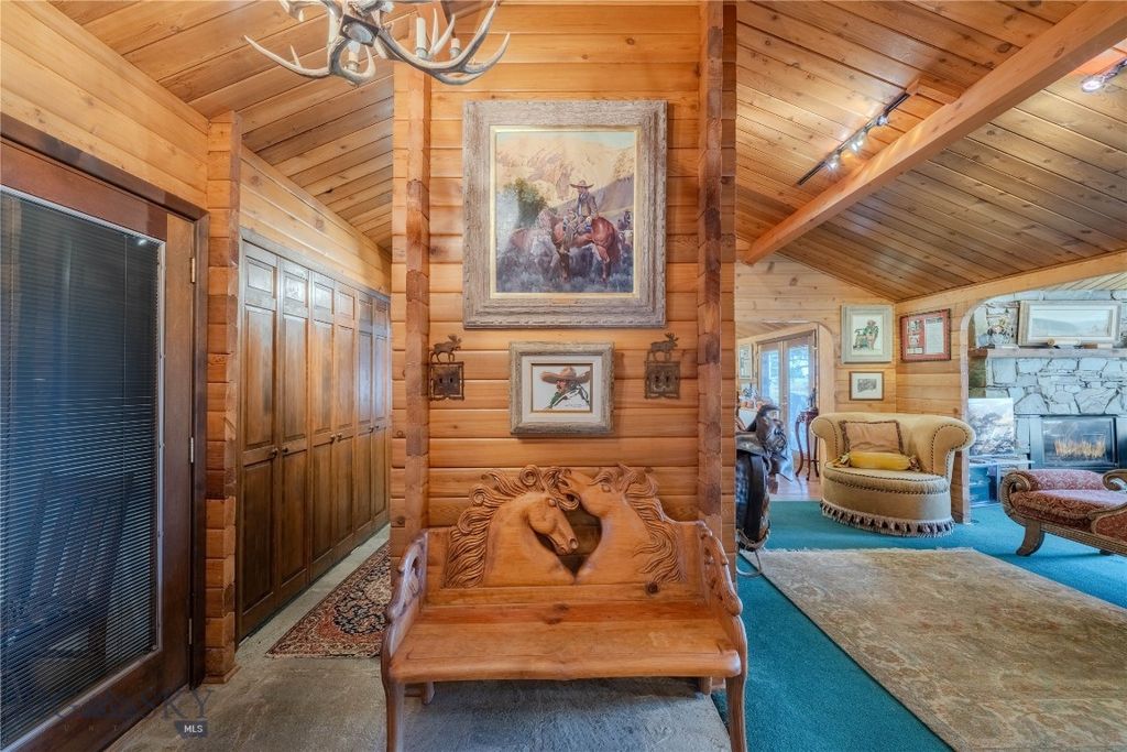 170 Loop Lane, West Yellowstone, MT 59758 photo 4