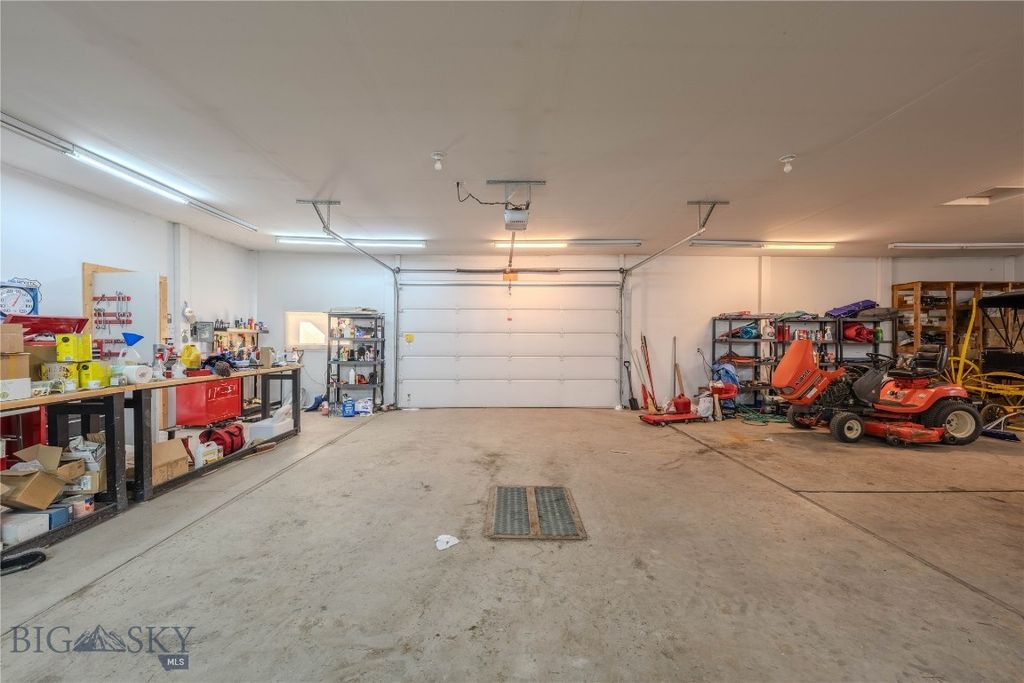 170 Loop Lane, West Yellowstone, MT 59758 photo 49