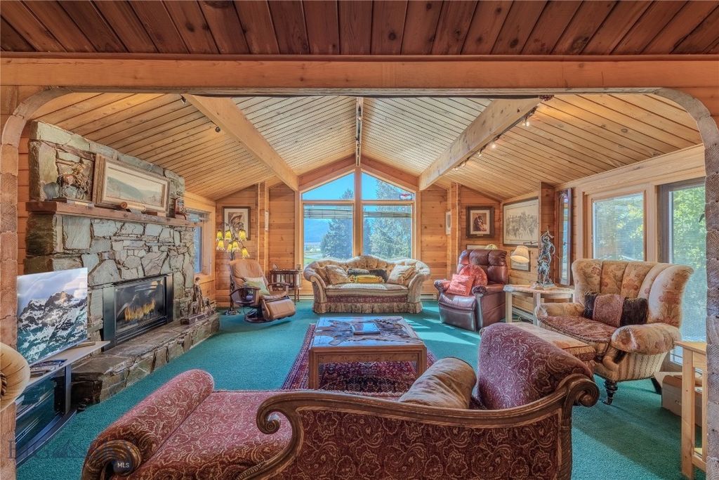 170 Loop Lane, West Yellowstone, MT 59758 photo 6