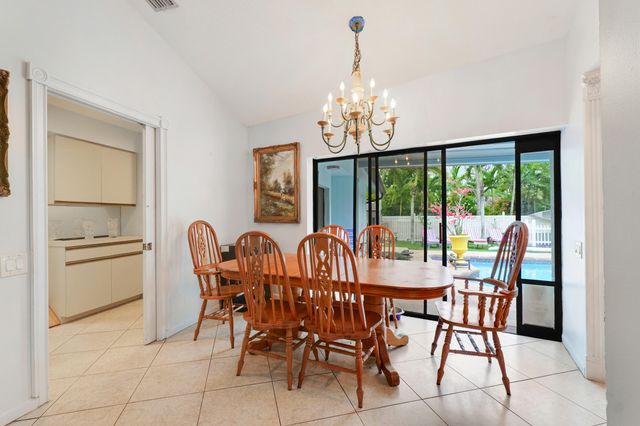 13362 La Mirada Circle, Wellington, FL 33414