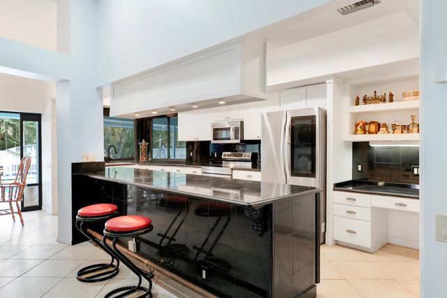 13362 La Mirada Circle, Wellington, FL 33414