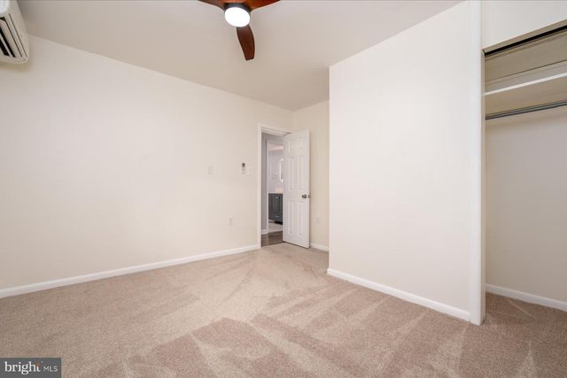2033 SHORE DR, Edgewater, MD 21037