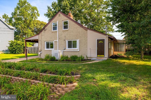 2033 SHORE DR, Edgewater, MD 21037