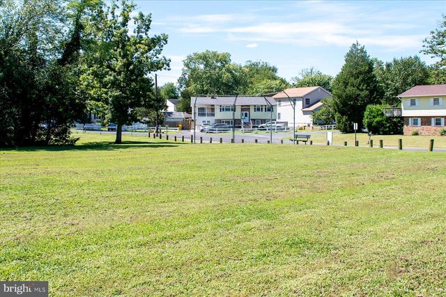 2033 SHORE DR, Edgewater, MD 21037