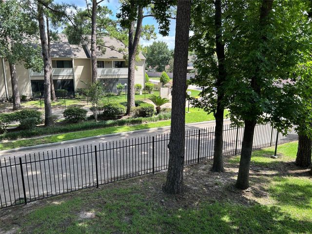 14911 Wunderlich Drive 412, Houston, TX 77069