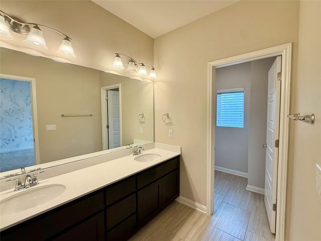 6814 E Riverside DR 73, Austin, TX 78741