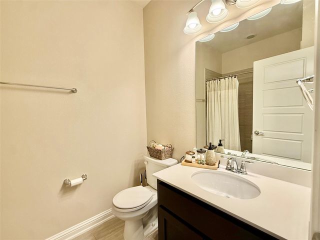 6814 E Riverside DR 73, Austin, TX 78741