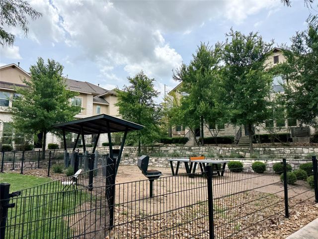 6814 E Riverside DR 73, Austin, TX 78741