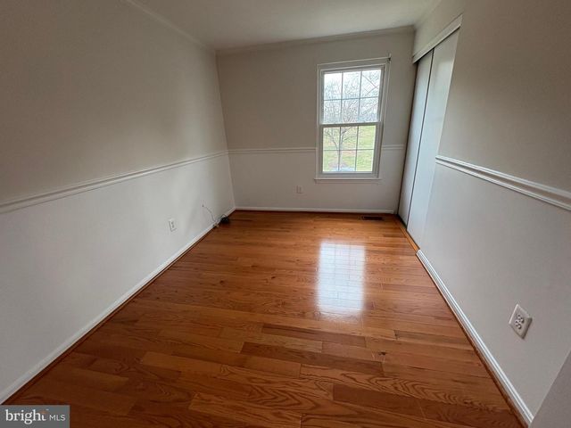 19442 SANDY LAKE DR, Gaithersburg, MD 20879