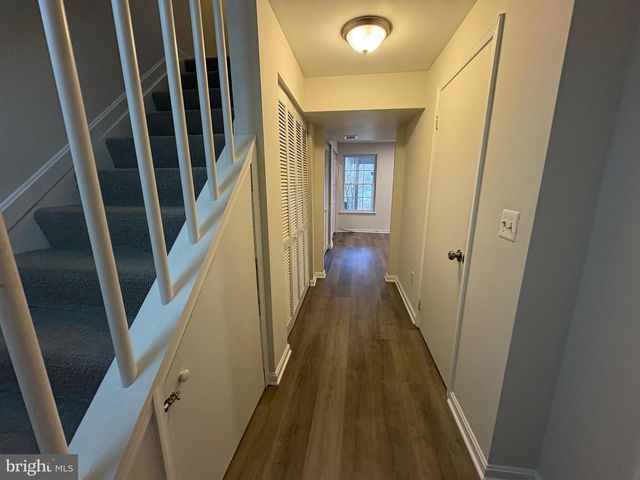 19442 SANDY LAKE DR, Gaithersburg, MD 20879