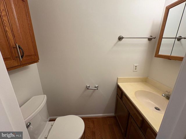 19442 SANDY LAKE DR, Gaithersburg, MD 20879