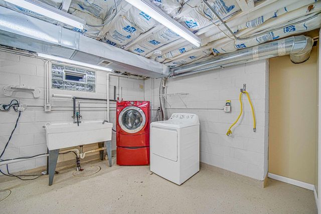 8017 Madison Avenue, Munster, IN 46321