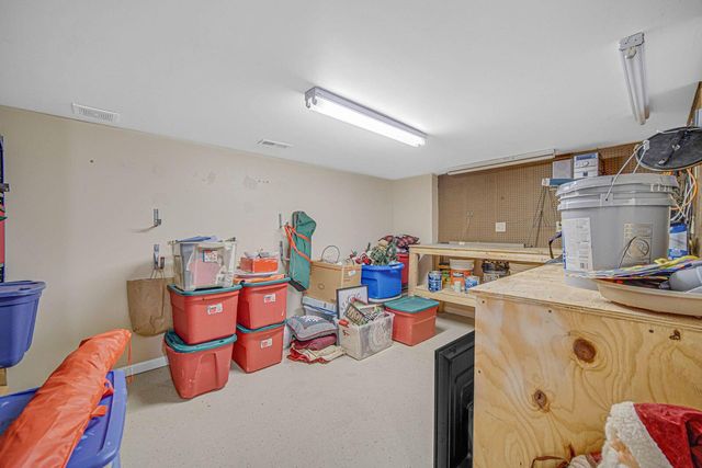 8017 Madison Avenue, Munster, IN 46321