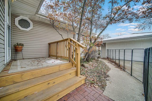 8017 Madison Avenue, Munster, IN 46321