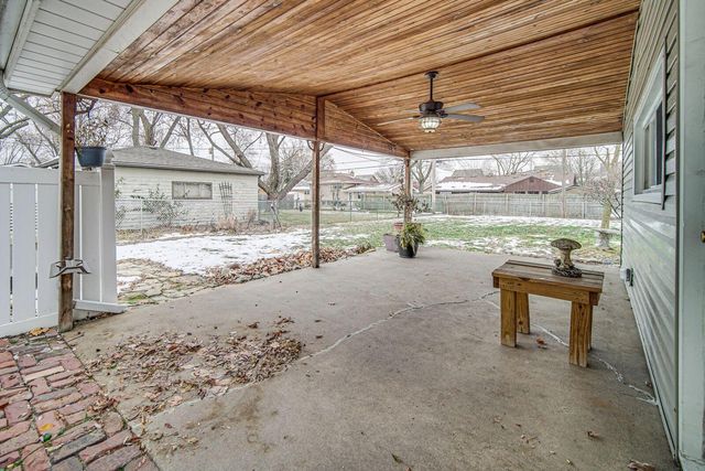 8017 Madison Avenue, Munster, IN 46321