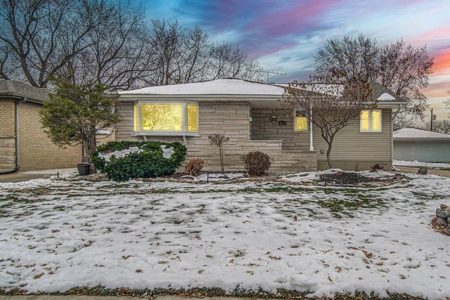 8017 Madison Avenue, Munster, IN 46321