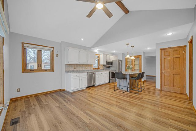 8017 Madison Avenue, Munster, IN 46321