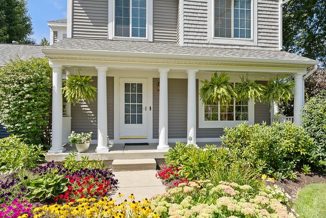 2179 Drew Drive NE, Belmont, MI 49306