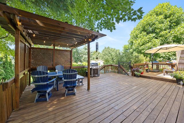 2179 Drew Drive NE, Belmont, MI 49306