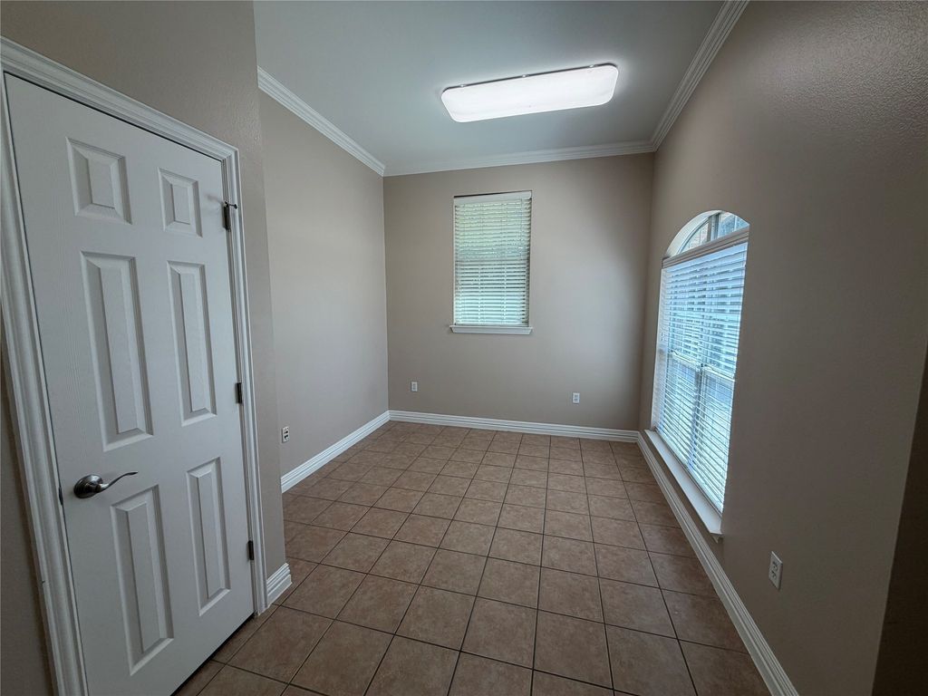 105 Denton Drive, Roanoke, TX 76262 — photo 3