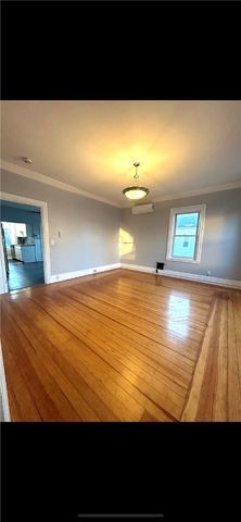 72 Courtland Street, Providence, RI 02909