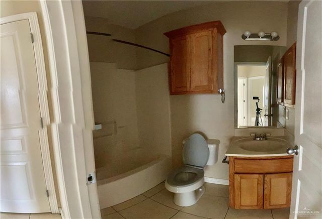 3103 Scottland Drive, Edinburg, TX 78539