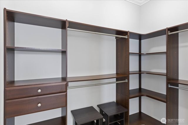 17134 Talbot Road, Edmonds, WA 98026