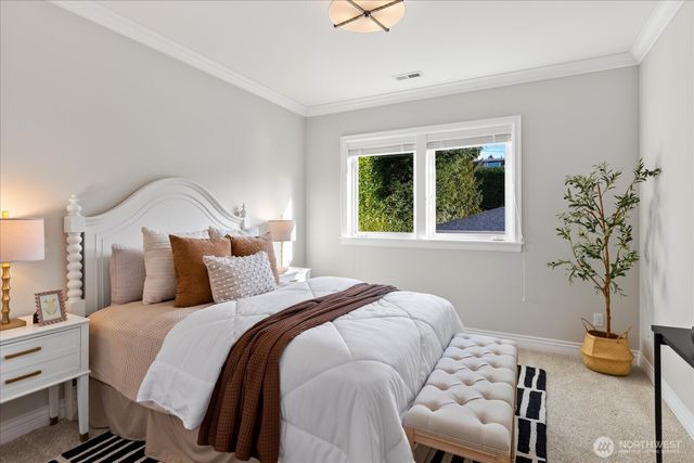 17134 Talbot Road, Edmonds, WA 98026