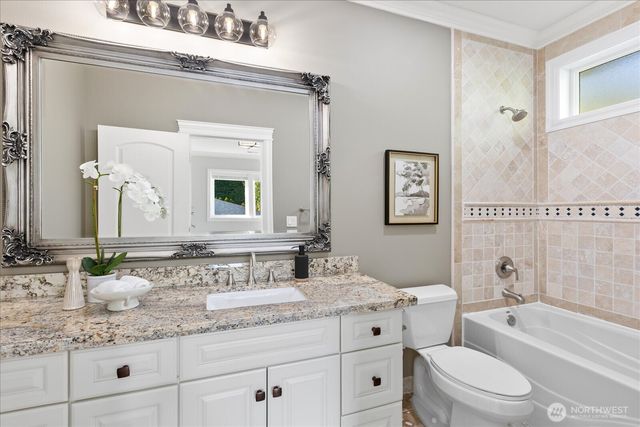 17134 Talbot Road, Edmonds, WA 98026