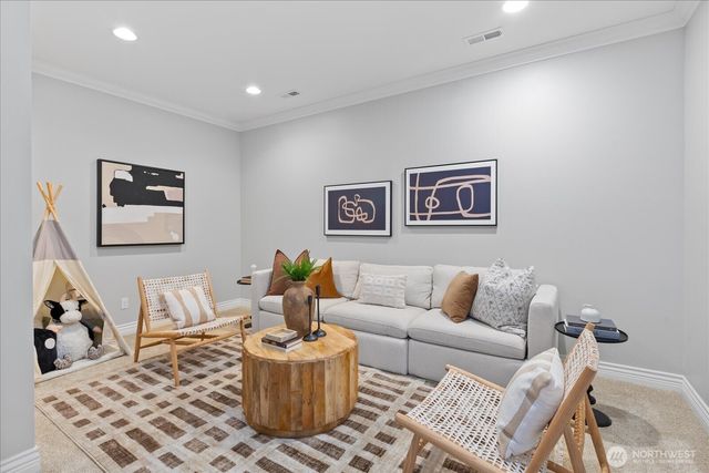 17134 Talbot Road, Edmonds, WA 98026