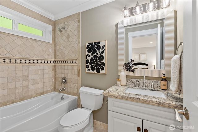 17134 Talbot Road, Edmonds, WA 98026