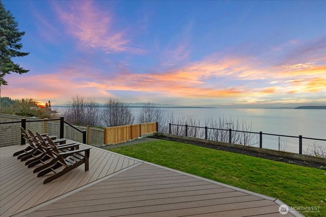 17134 Talbot Road, Edmonds, WA 98026