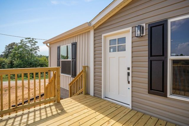 9107 Barnes Ridge Rd, Monroe, TN 38573