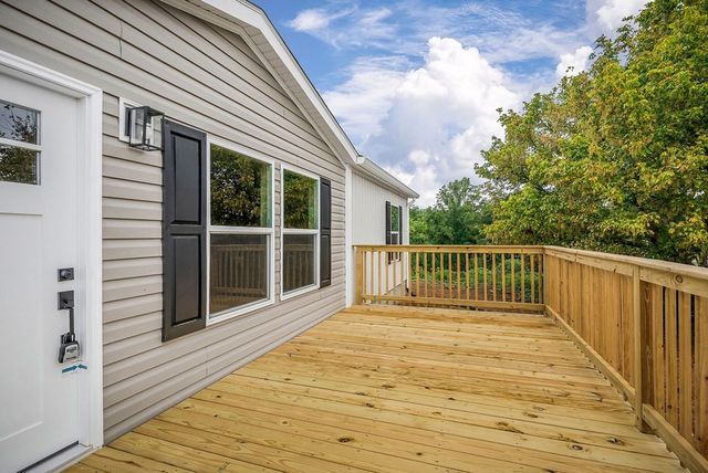 9107 Barnes Ridge Rd, Monroe, TN 38573