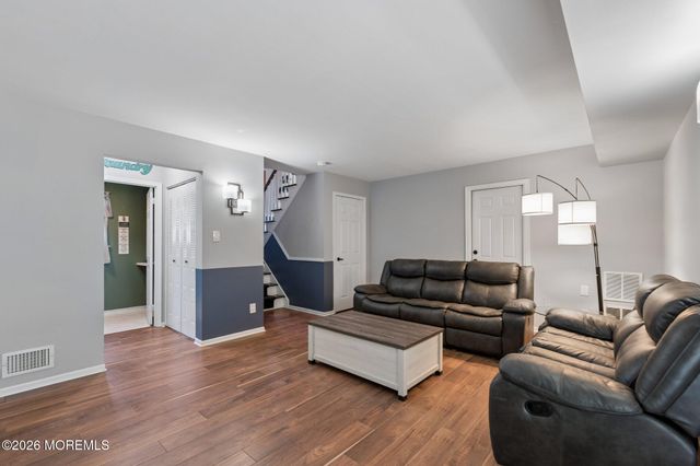 21 Cherry Bend Drive N, Howell, NJ 07731
