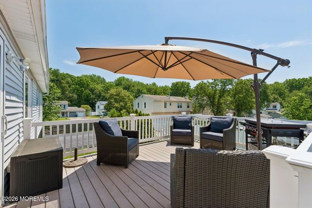 21 Cherry Bend Drive N, Howell, NJ 07731