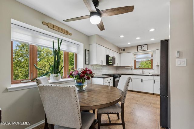 21 Cherry Bend Drive N, Howell, NJ 07731