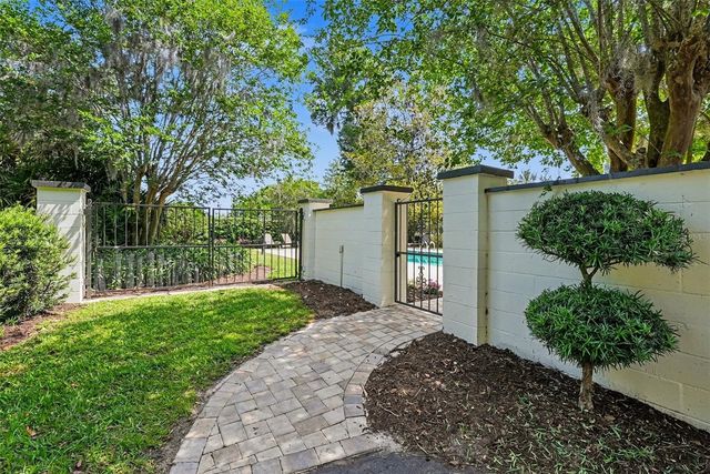 37403 CHURCH AVENUE, Dade City, FL 33525