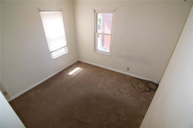 238 Fleet St, Braddock, PA 15104