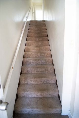 238 Fleet St, Braddock, PA 15104