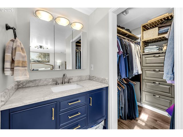 11800 Ne 29TH St, Vancouver, WA 98682