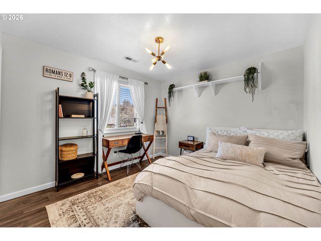 11800 Ne 29TH St, Vancouver, WA 98682