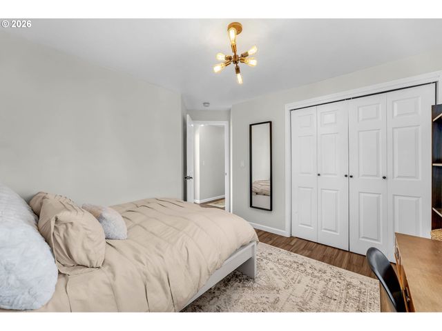 11800 Ne 29TH St, Vancouver, WA 98682