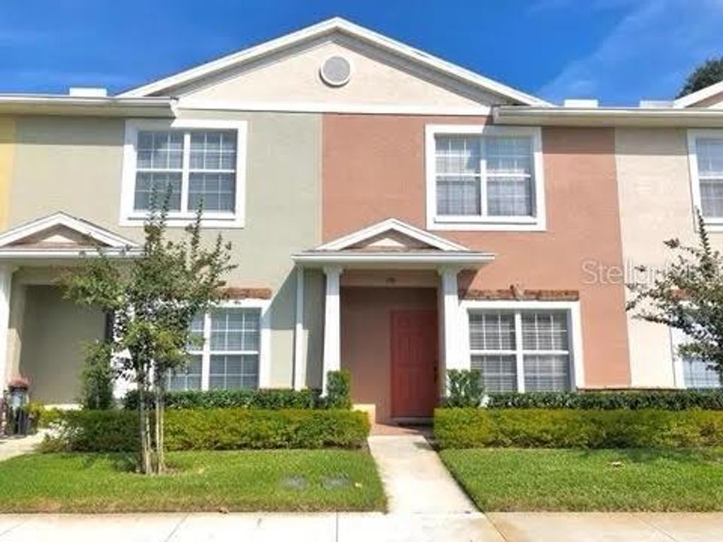1140 HILLHURST DRIVE, Wesley Chapel, FL 33543