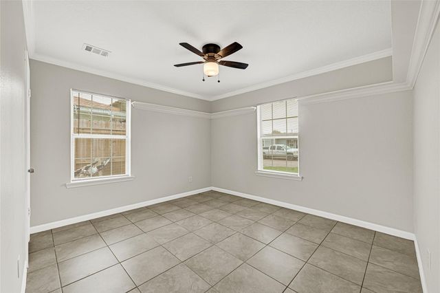 2207 Raymond Street, Pasadena, TX 77506