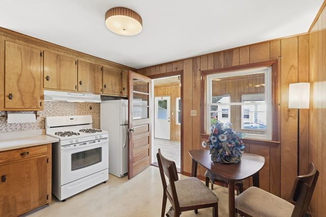 2 Douglas, Lowell, MA 01852