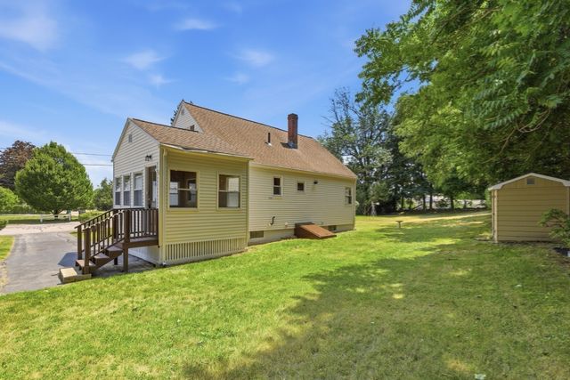 2 Douglas, Lowell, MA 01852